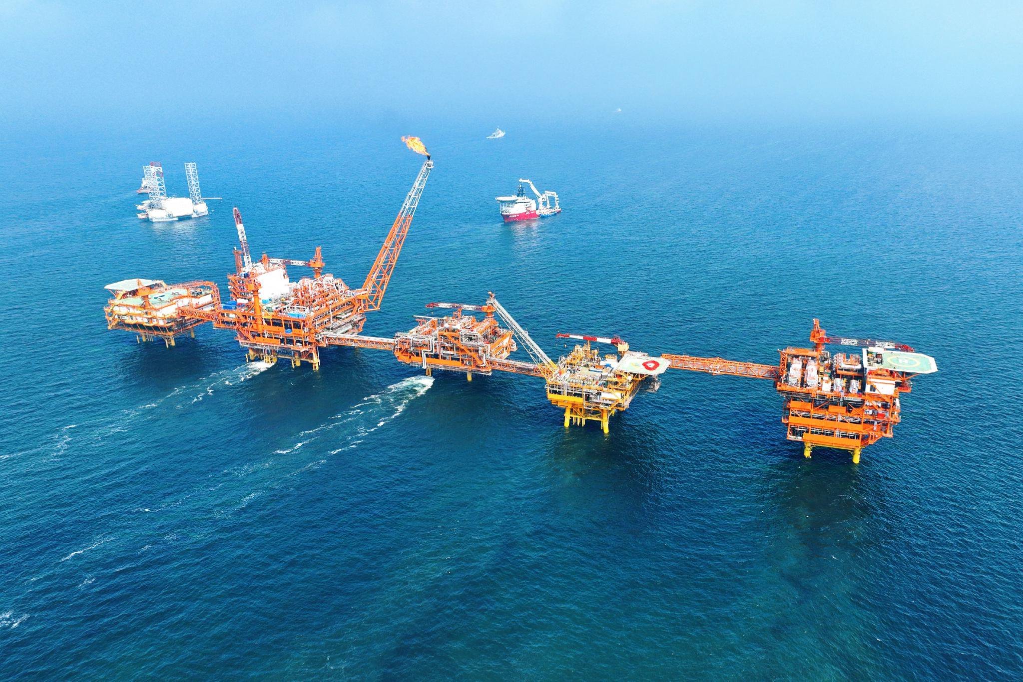 Bohai Oilfield, Communist China’s largest offshore producer, has exceeded 40 million tonnes of oil-e...