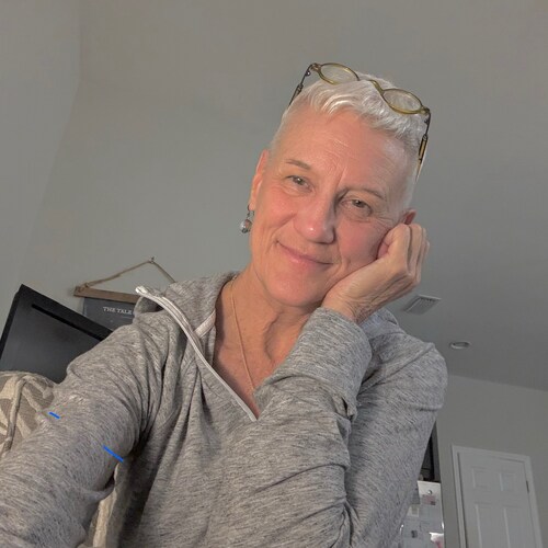 I’m a middle school teacher and a conservative Christian.  I know that sounds like an oxymoron but it’s true! I love Jes...