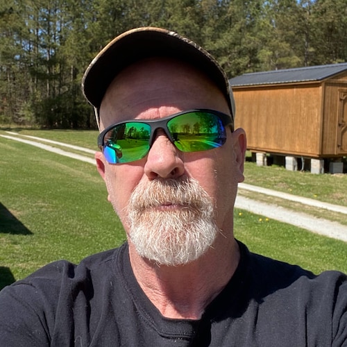 God,Family, Country 
I’m just that kinda person that’s been around enough to know . Speak your mind because we ALL going...