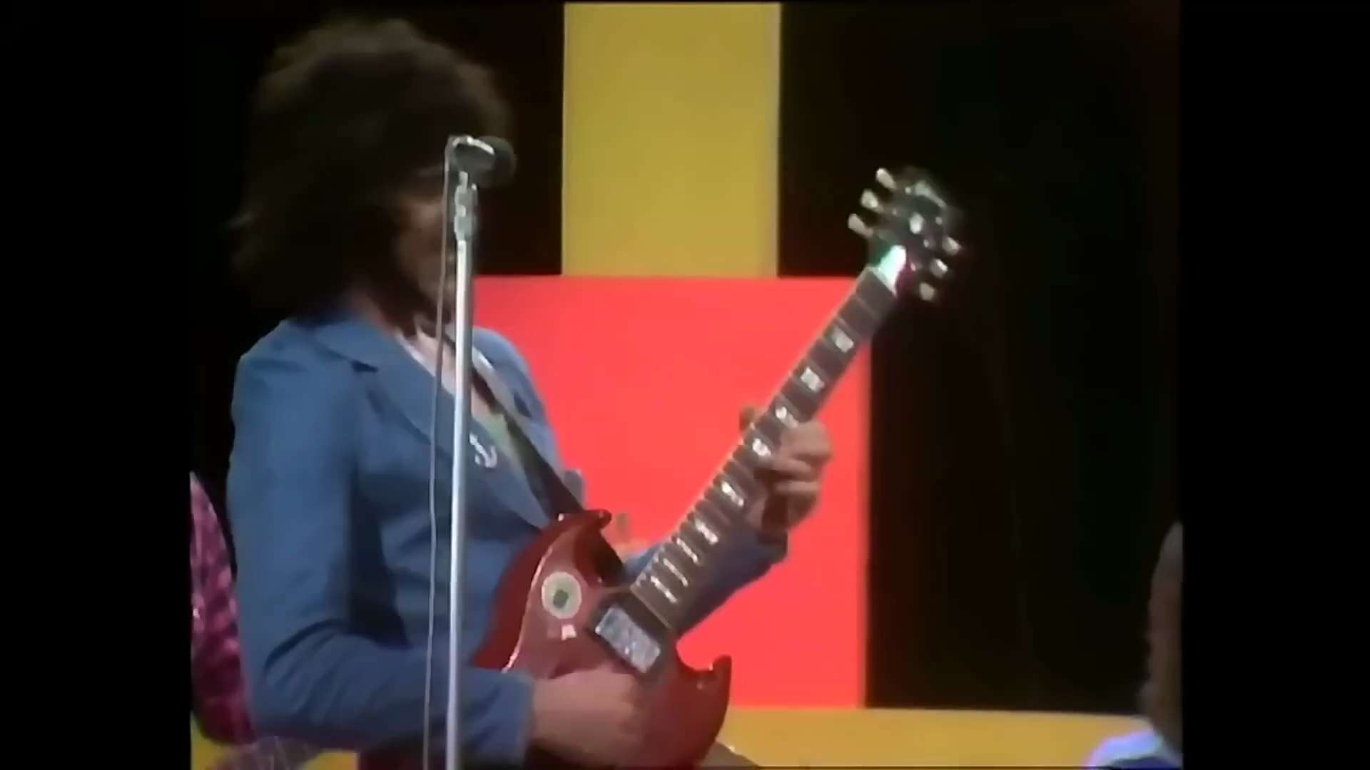 Is ACE a one hit wonder 🤔 

