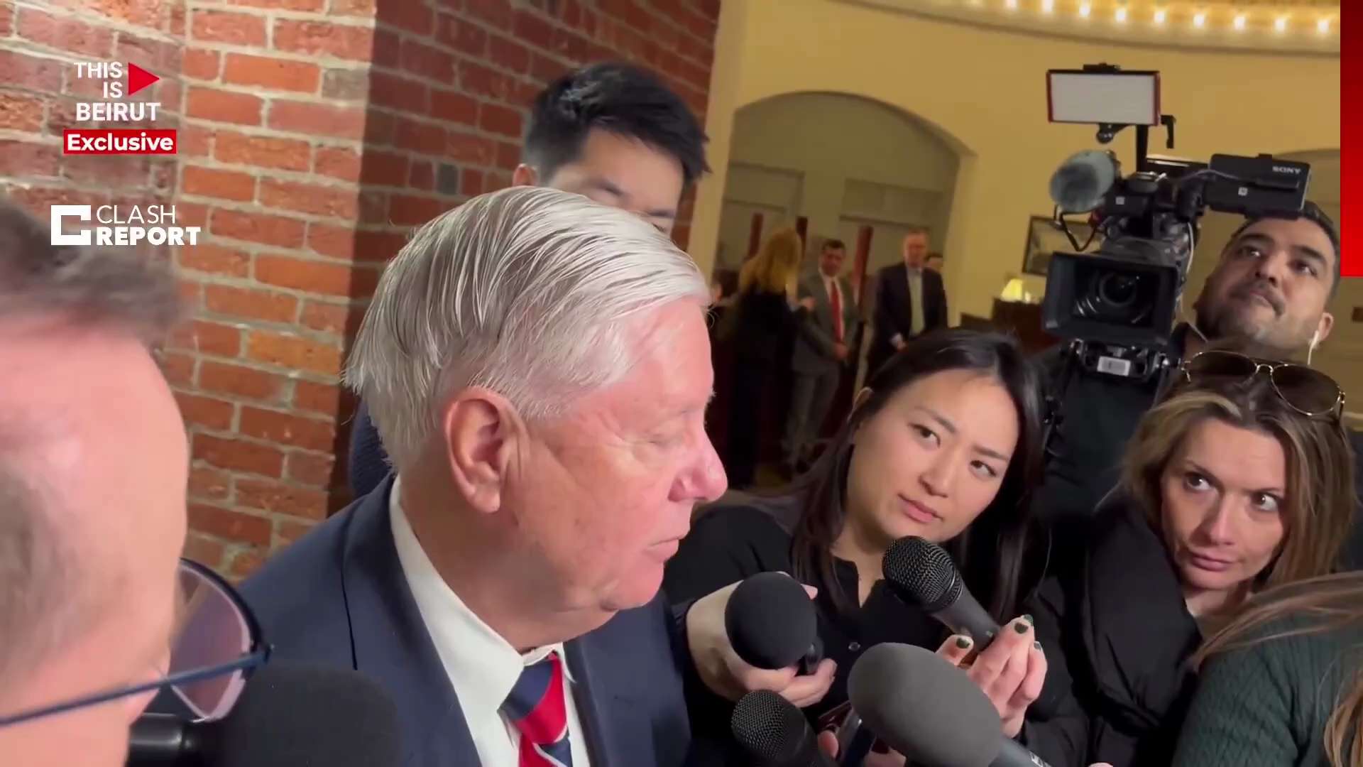 【美国之声--相信哈梅内伊政权的日子已经屈指可数】2026年1月17日参议员林赛·格雷厄姆：

我相信哈梅内伊政权的日子已经屈指可数。

比起近期任何时候，我今天对此感到更乐观。只要看看我接下来一两天...