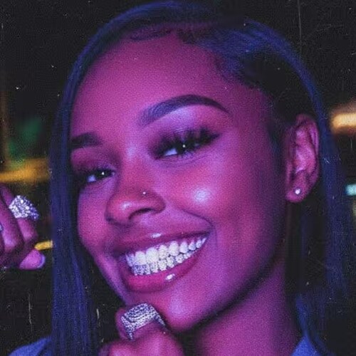 Trump2024 🇺🇸 
M. A. G. A   🇺🇸 
#1A 🇺🇸 #2A 🇺🇸
5th Nov vote Trump 🇺🇸
     No DM ⛔️ 
There's no stopping 
What's ...