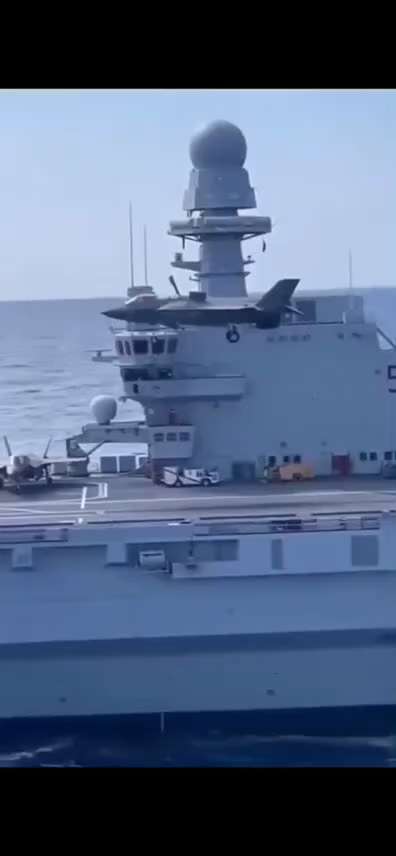 未来三十年，亚洲最强大的空军，当属日本。

日本已批准采购147架F-35战斗机，包括105架F-35A常规起降型和42架F-35B短距起飞/垂直降落型。

为什么说日本空军将最为强大？因为F-35通...