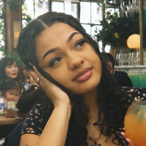 Emotionally intelligent, family-oriented, and building a beautiful life.