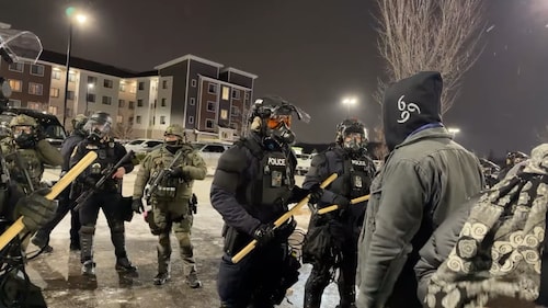 LIVE: Anti-ICE Protesters Outside Bishop Henry Whipple Federal Building in Minnesota