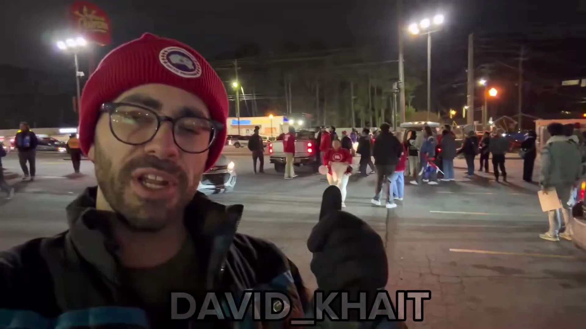 The leftist agitators are paid and got CAUGHT packing up all their equipment after clocking out of t...