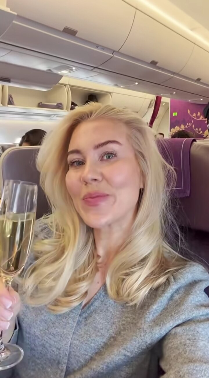 Working nine to wine, hakuna Moscato 🍷🥂😊