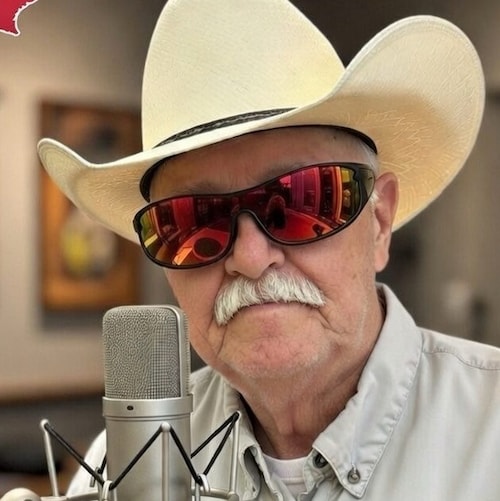 Conservative podcaster, writer, and photographer living in Texas. My podcast - Talk Common Sense. MAGA all the way! God ...