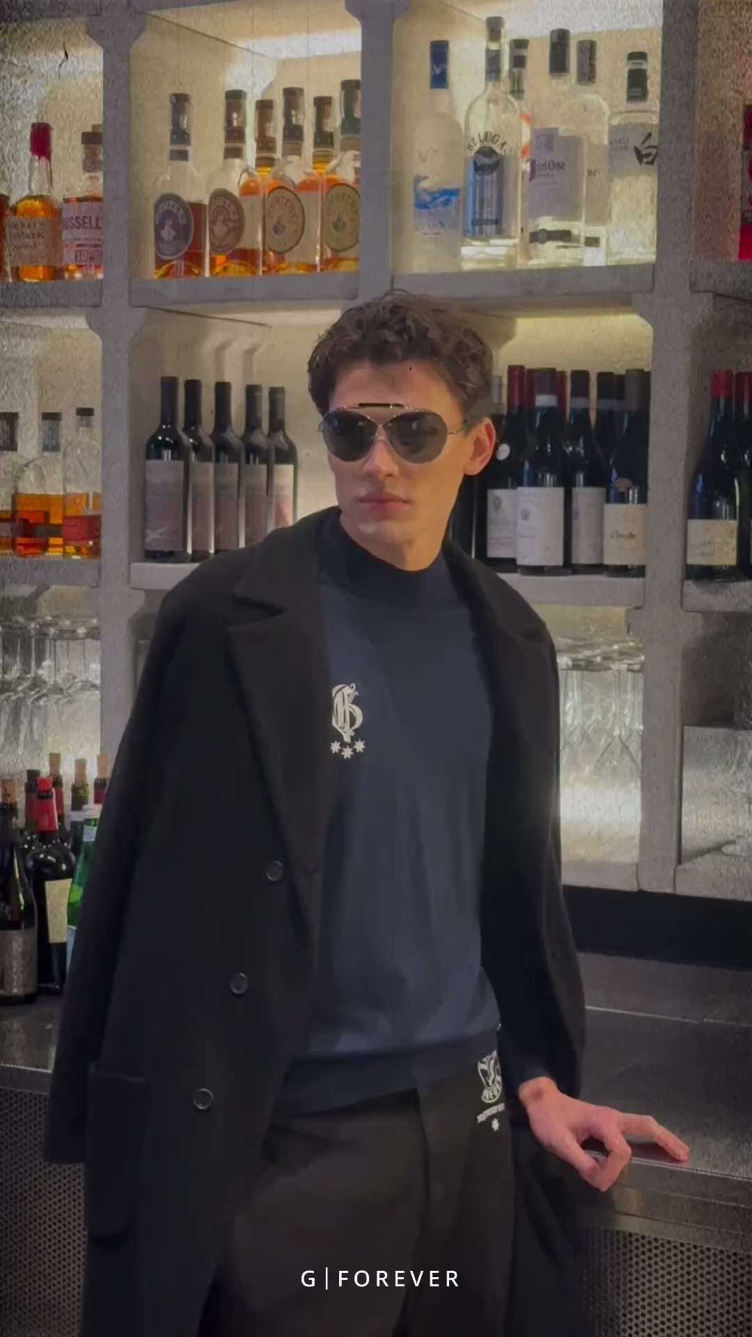 🌹G|FOREVER 「喜遇良缘」系列拍摄花絮：

这一季，我们将对新年的新生祝愿， 与情人节的浪漫情愫， 悉数藏进这细腻柔软的针织里。

镜头背后的温暖， 和那些不经意的瞬间，最动人。

🔗Sh...