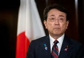 日本经济产业大臣赴美实质性启动“更进一步加强日美同盟”

2月11日（秘密翻译组）— 为就基于日美关税协议的对美投资展开磋商，日本经济产业大臣赤泽良成已启程赴美。

在日美谈判中，双方已达成协议：日本...