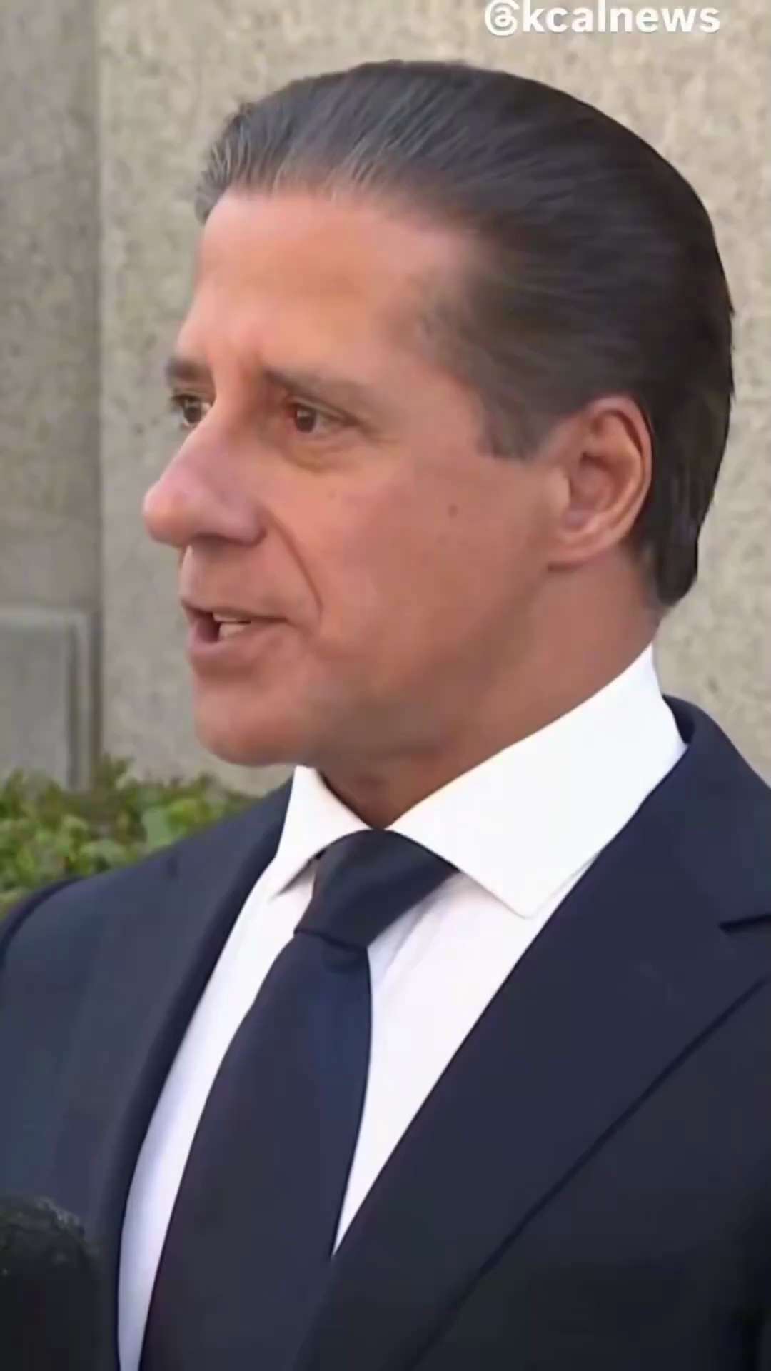 FBI agents raid Los Angeles Unified School District (LAUSD) Superintendent Alberto Carvalho’s Califo...