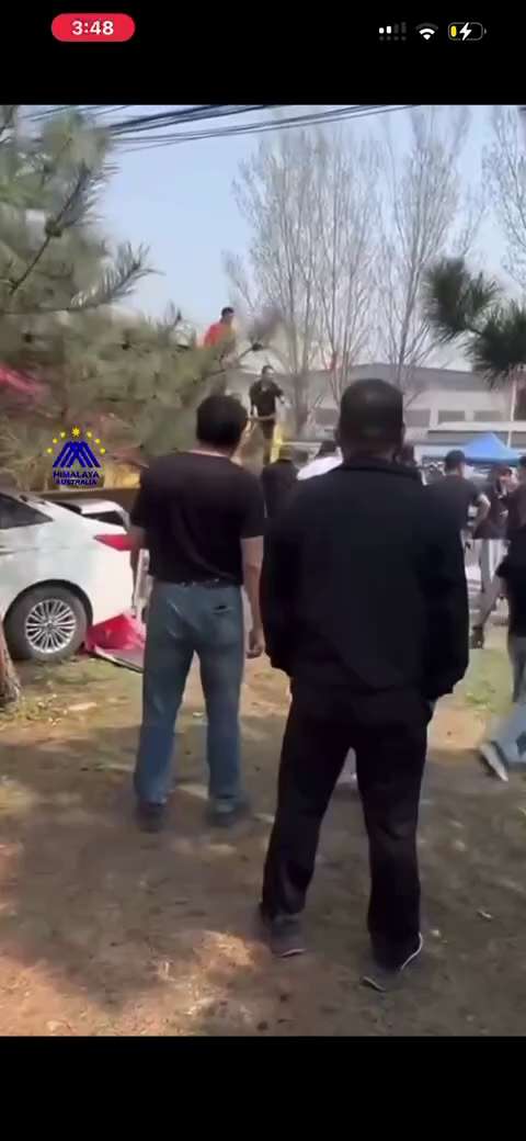 編號：4️⃣4️⃣5️⃣
【中共乱象】北京房山发生报复社会的悲剧，有人开铲车闯集市，摊主当场被砸死🌚
🔗himalayaustralia.com.au
#中共亂象 
#TDCCPMEME 
#NF...