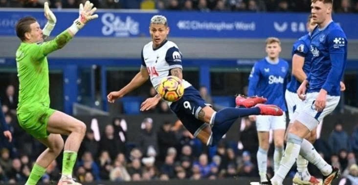 Soi kèo Tottenham vs Everton, 22h ngày 24/5 – Ngoại hạng Anh




Soi kèo Tottenham vs Everton diễn r...