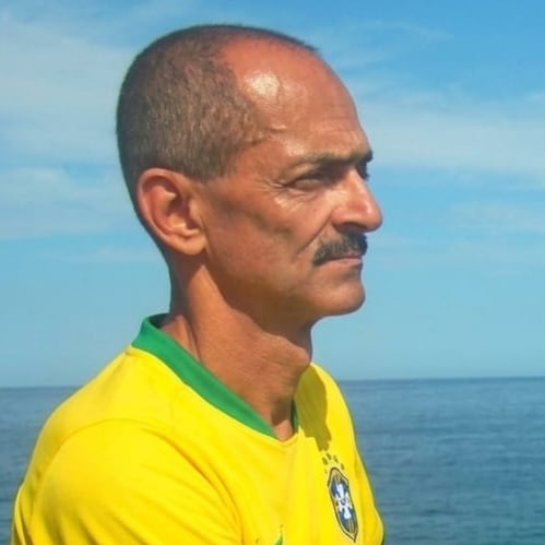 Patriota, Pai, Conservador, Músico e apoiador do Flávio Bolsonaro Presidente. 
🇧🇷2️⃣2️⃣ 🇧🇷