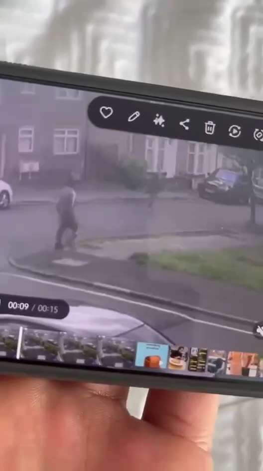 Horrific scenes out of Burnley, England today as a 17yr old girl is stabbed in the throat in broad d...
