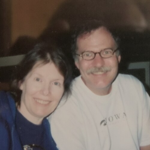 Retired Navy HMC (Hospital Corpsman - Chief) 20+ Yrs USN 1968-1993 Retired IT VP-Married 47 years/3 kids/3 Grandkids-I g...