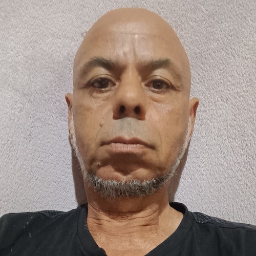 Eu acredito que Deus, o Pai de nosso senhor Jesus Cristo, é o conteúdo do Universo. Eu acredito que tudo que é reto, que...
