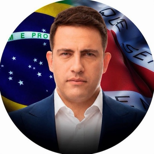 🔺 Cndidato a Deputado Federal/MG - 2212
🇧🇷 Direita Raíz - Bolsonaro livre
✝️ Cristão
⚔️ Pró-armas
👶🏻 Pró-vida
📖 Au...