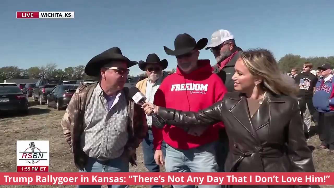 🚨🔥VIRAL MOMENT! — Trump rallygoer in Kansas is about to go VIRAL with the line he just dropped: 

...