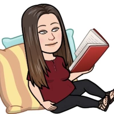 Brown-eyed gal wandering down the yellow brick road. Do what you love in life. Second generation Italian American and fourth generation Irish American.