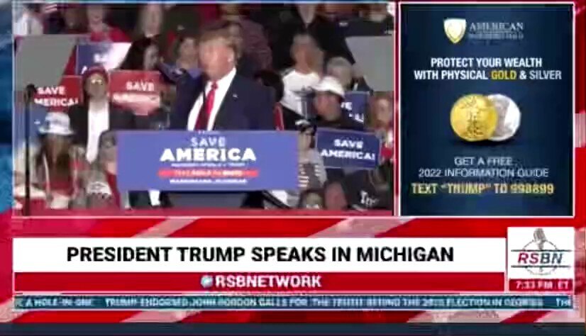 The crowd in Michigan breaks out and chants 

🔥 “TRUMP WON” 🔥

Share if you know Trump Won 