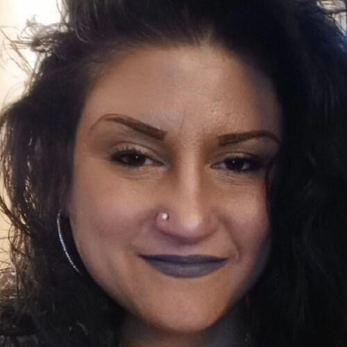 Just a quiet laid back patriot who loves to laugh. Football, baseball and beer gardens 😁. I am 🇬🇷🇺🇸