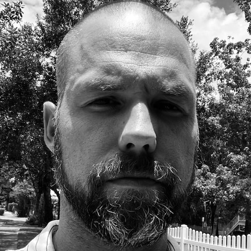 Husband - Dad - Physician - Creator & Host of BraveTV and Noble Patriots