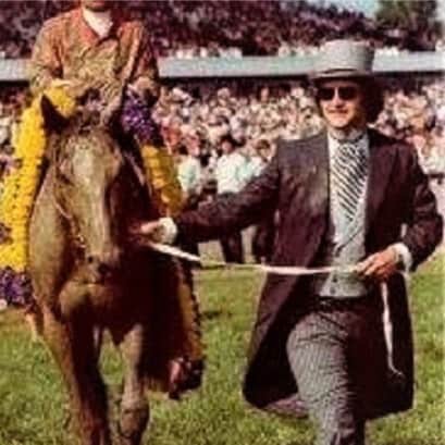 MAGA! 1st,2nd+ ALL THE CONSTITUTION! TRUTH @HOWARDSTAFFORD 72 year old father/grandfather. Believe in the customs, cultu...