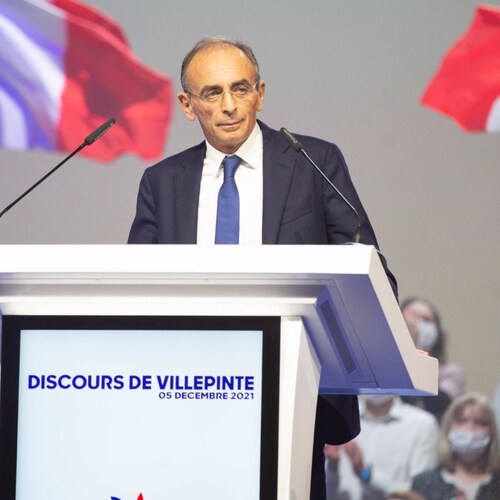 Today, we have riots against France driven by hatred towards France and the French people.

#emeutes...