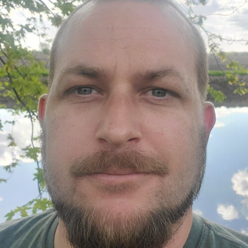 Father,Patriot, Machinist, Disc Golf junkie, Pizza lover..Find me on the beach. MAGA 🇺🇸
