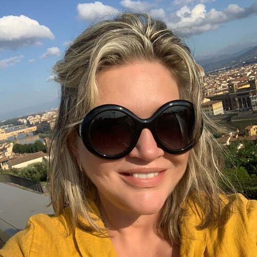 PATRIOT, aspiring bon vivant…they call me Mamacita!