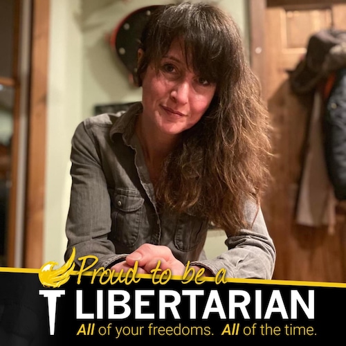 Hudson Valley Realtor Eleutheromaniac 🖤🏴❤️ You will find no party handcuffs on my wrists