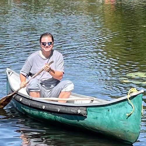 Canadian, Husband, Father, Saved only by God's grace, I look for fair and balanced opinions. Thinkers welcome.