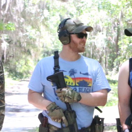 I got two guns, one for each of ya