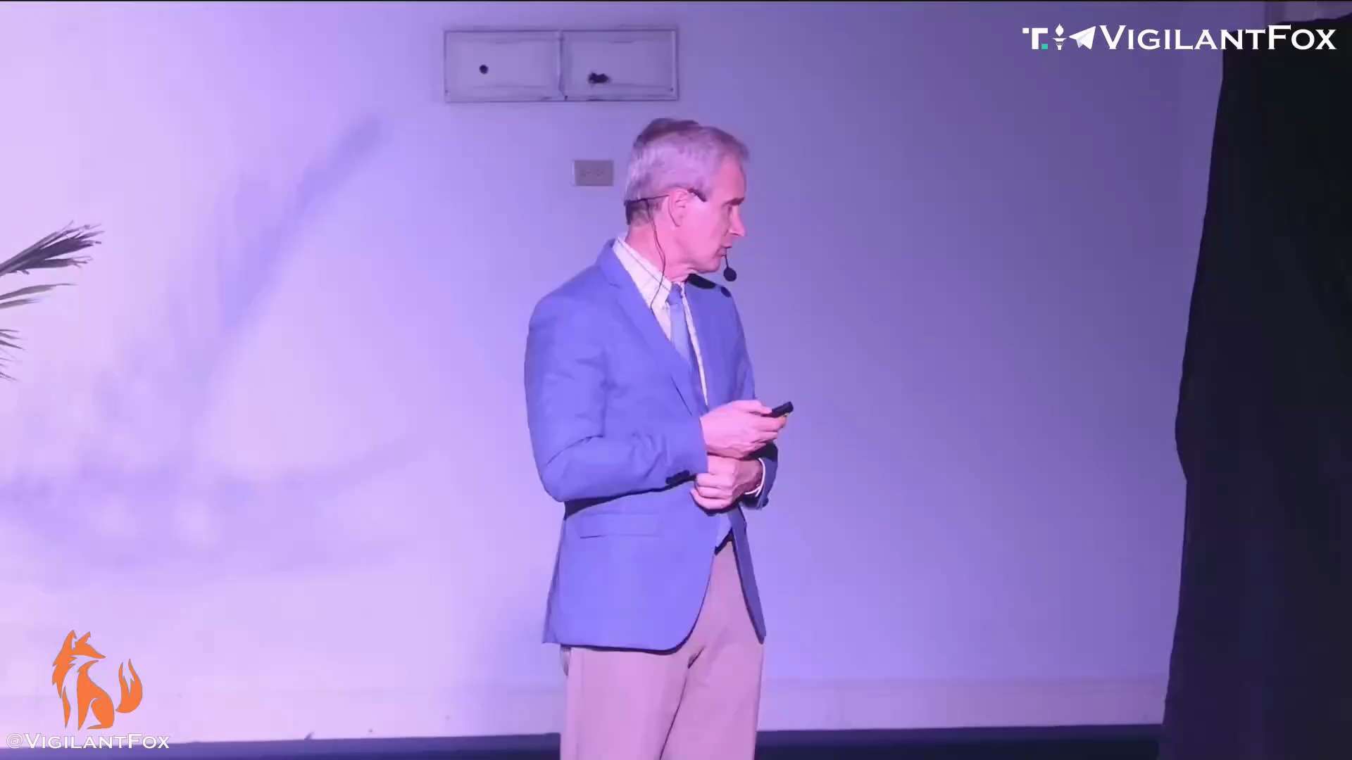 "Let's Not Have Another Single Life Lost" - Dr. Peter McCullough's Call to Action

1.) Eliminate all vaccine mandates.

2.) Remove the Pfizer, Moderna, and J&J Shots from the market.

3.) Establish vaccine injury treatment facilities.

4.) A national shift towards early treatment.
 

