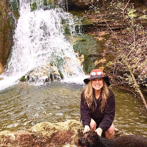 Semi-Retired Allstate Agent,   yoga teacher🙏