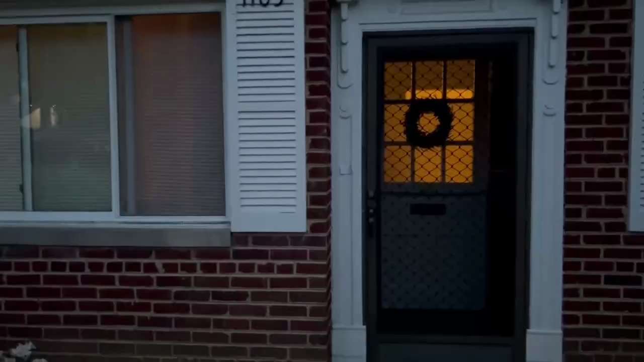 Alito’s neighbour plays “Tis So Sweet to Trust in Jesus” on a piano with window open as the lunatic ...