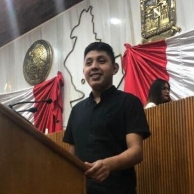 Sostendre mis valores y principios  por encima de todo, pues sin ellos no soy nada.
Señor honra a tu siervo.
🇲🇽