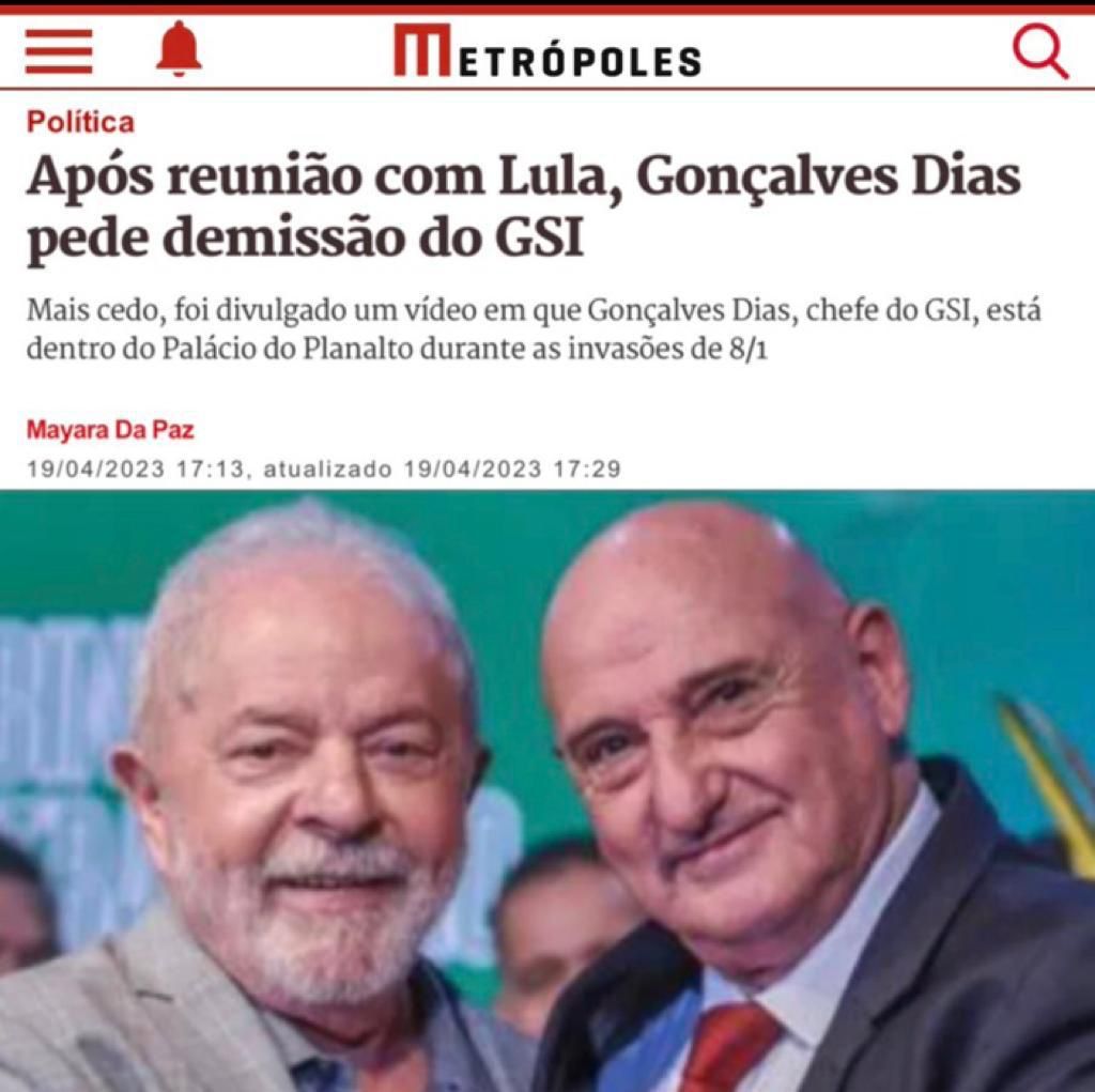 Ministro de Lula general Gonçalves Dias foi o organizador de 8 de janeiro  , o quebra quebra no Plan...