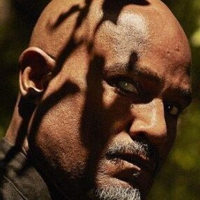 Perfil Pseudônimo, Red Pill, ex-jornalista, anticovidiano,

Coroa, Gamer, ciclista, hoje entregador de gás na casa dos...