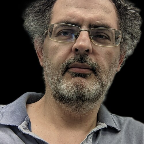 Creador de ámbito internacional gracias a internet. Blogs, libros, cómics, vídeos. Mis vídeos han sido vistos más de 10 ...