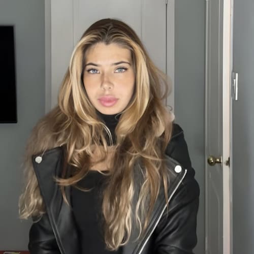 Visit daimeecharisma's profile on GETTR. View their posts, photos, videos, and connect with them on the social platform.