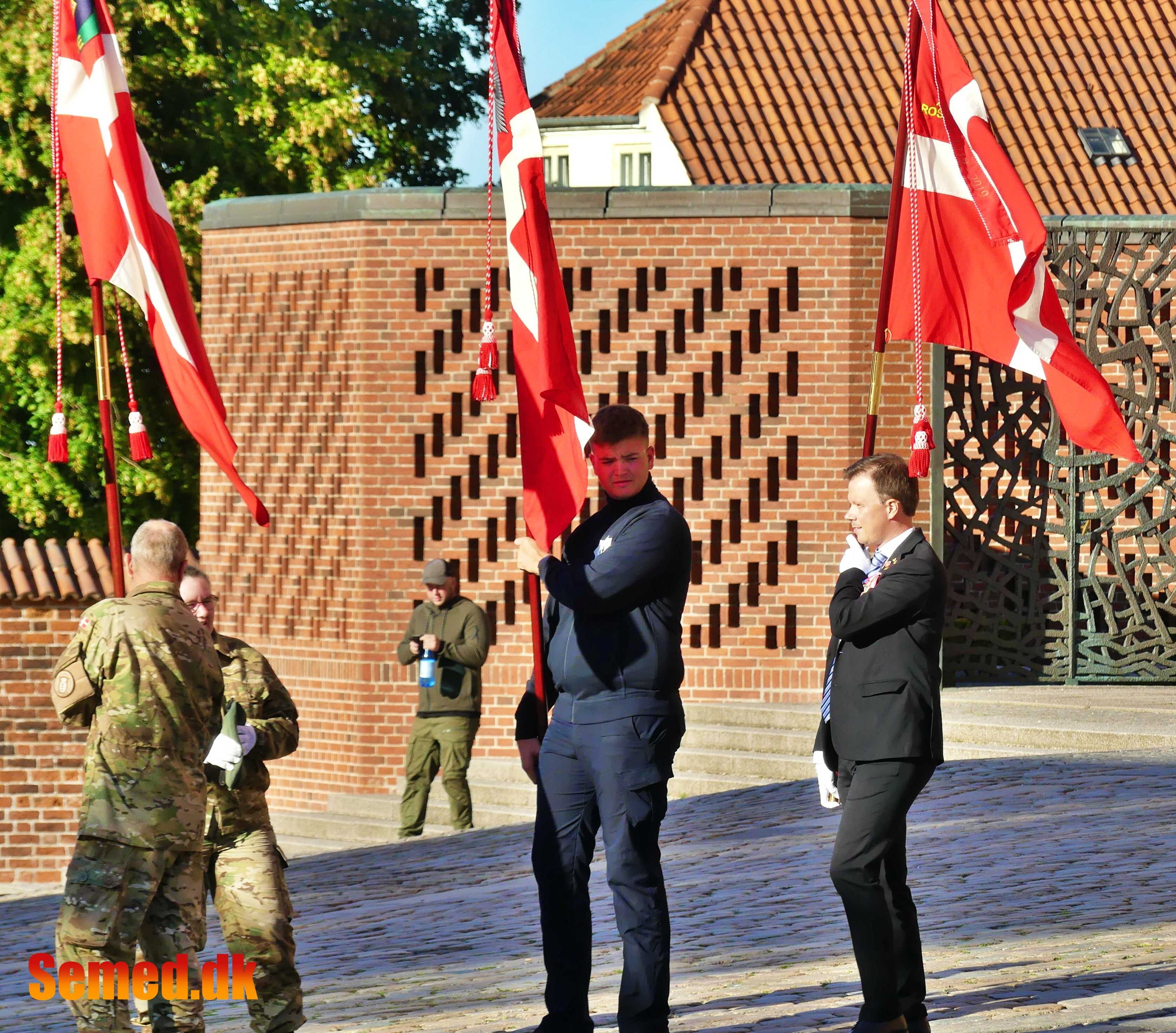 Danmarks udsendte helte hyldes på Flagdagen

Den 5. september, er årlig flagdag i Danmark og er dedi...