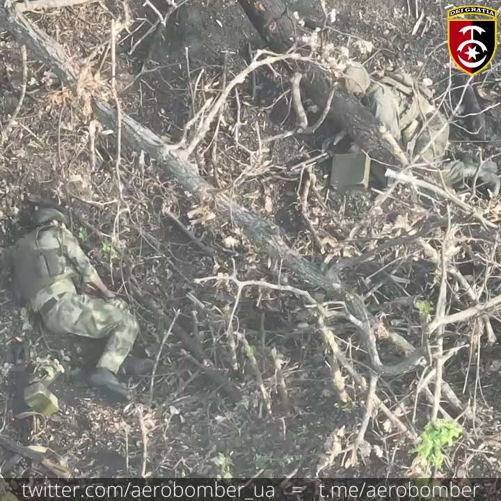 Air reconnaissance of the 30th OMBr bombed the Katsaps in the direction of Bakhmut.
