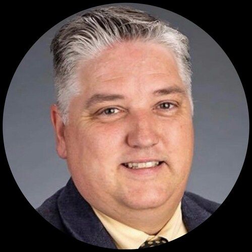 Servant of Yeshua Hamashiach.  Graduate of Clemson University, Husband, Father.