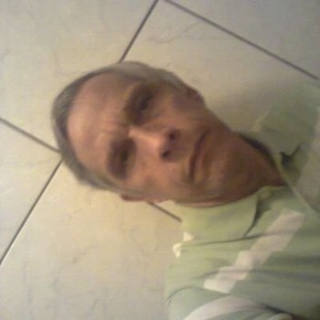 If possible, everything that depends on "you" have peace with everyone.

I'm Brazilian, Conservative 
no Communist.