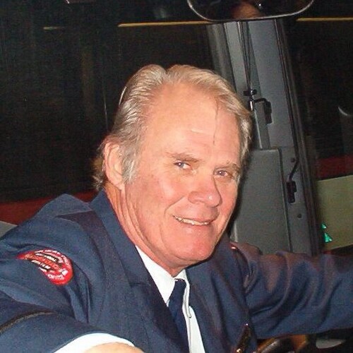 8 year Air Force veteran 
Conservative and ultra MAGA
Pure blood thanks to my lovely wife who understands all that crap.