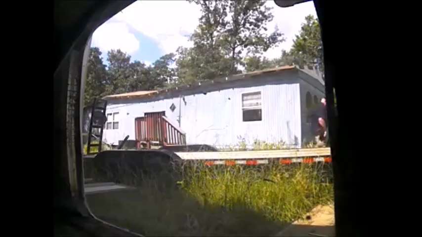 Seems to be some strange thing happening a Holly Lake Ranch
Hawkins, Texas.
Reported as a Holly Lake...