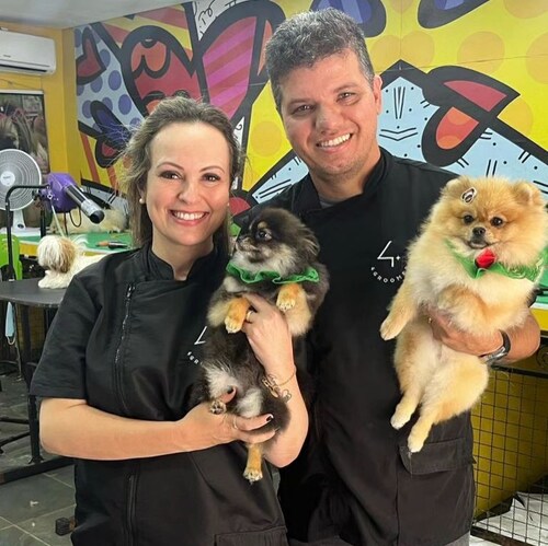 Animal aesthetic specialized in all breed and monitored environment we only cater to small dogs and we work with transportation, with waybill to your door step
