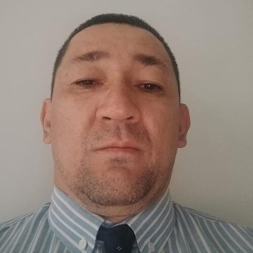 Doutor em Física de energia e materias - UFC(2005).  

...dux agminum angelicorum pugnans cum satana et angelis ejus mal...